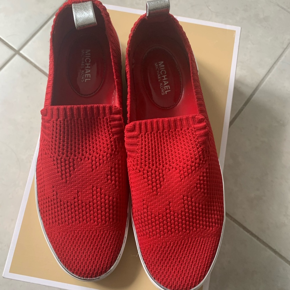 MICHAEL KORS SLIP ONS